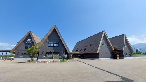 RVパーク 南砺市クリエイタープラザ写真