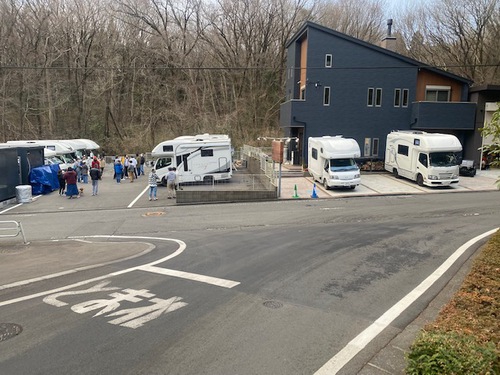 旅する車 宇津貫BASE写真