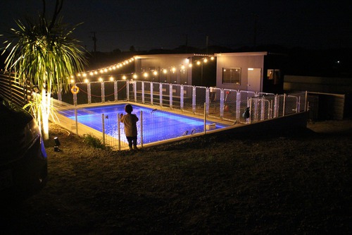 Dog pool village富津海岸写真