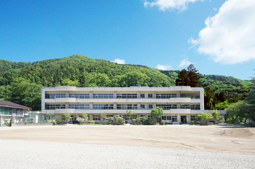 RVパーク Roots 猪苗代 School Area写真