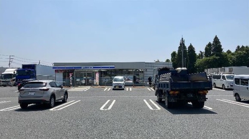 コンビニRVパーク ローソン成田十余三西(なりたとよみにし)店写真