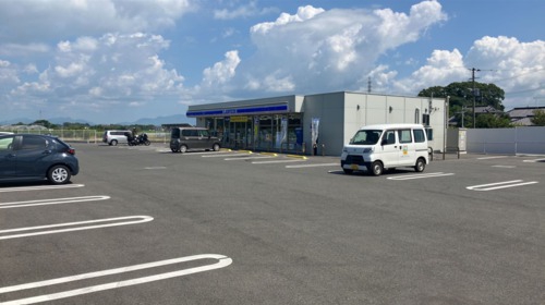コンビニRVパーク ローソン 中津諸田(なかつもろた)店写真
