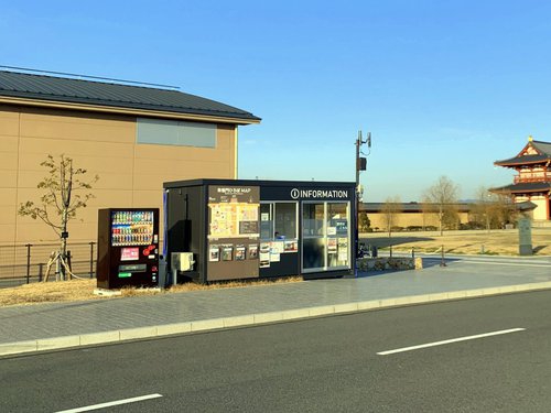 RVパークライト平城京朱雀門(へいじょうきょうすざくもん)ひろば写真