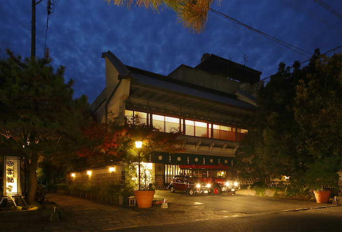 施設