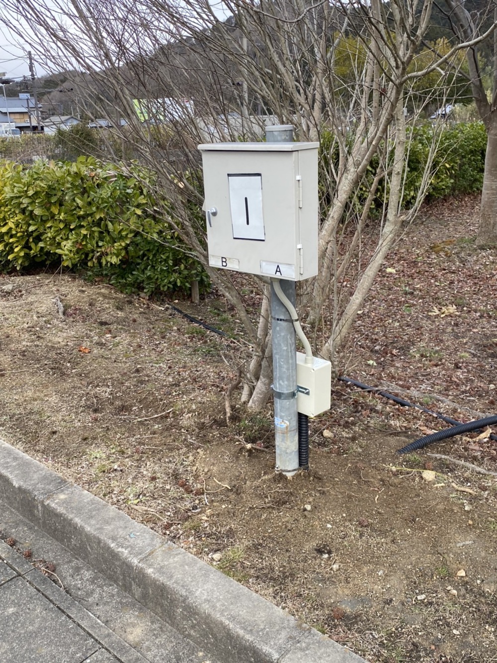 電源