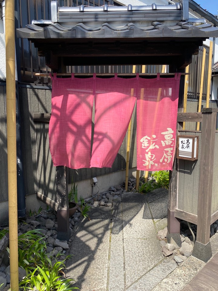 入り口