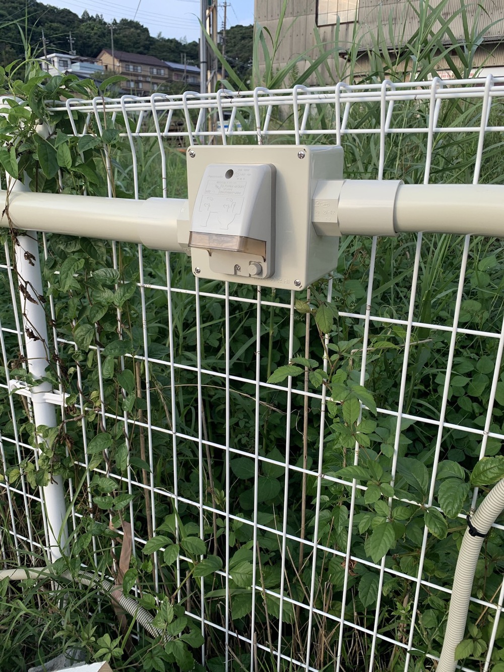電源