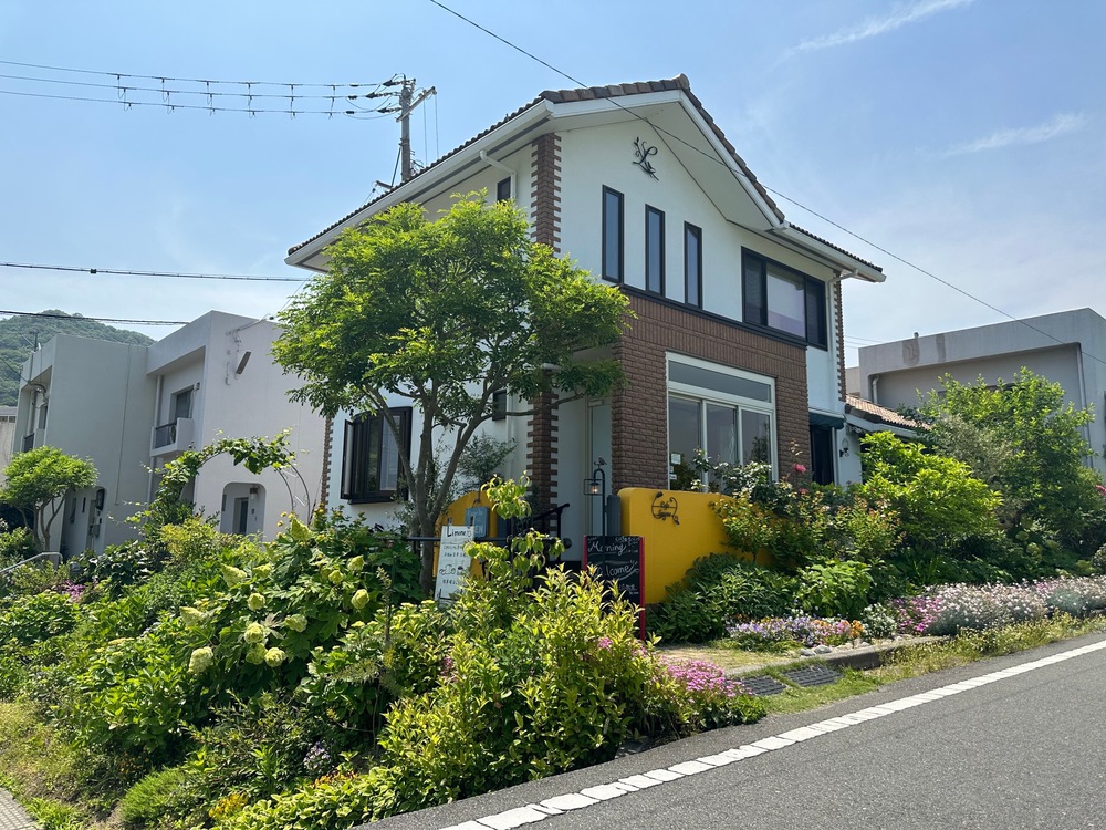 朝食