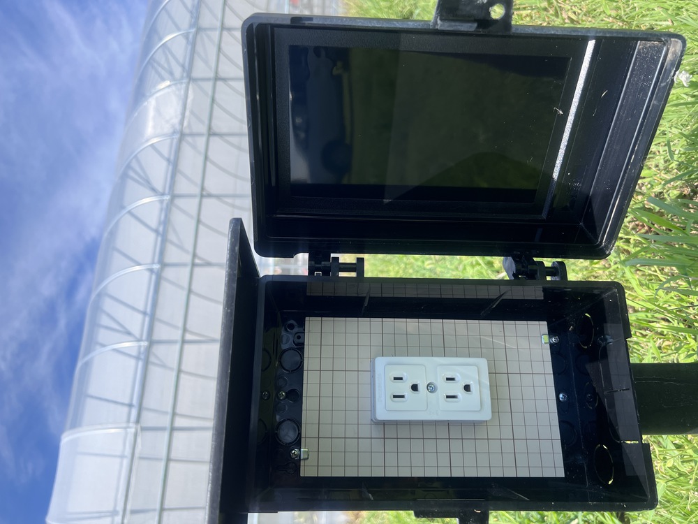電源