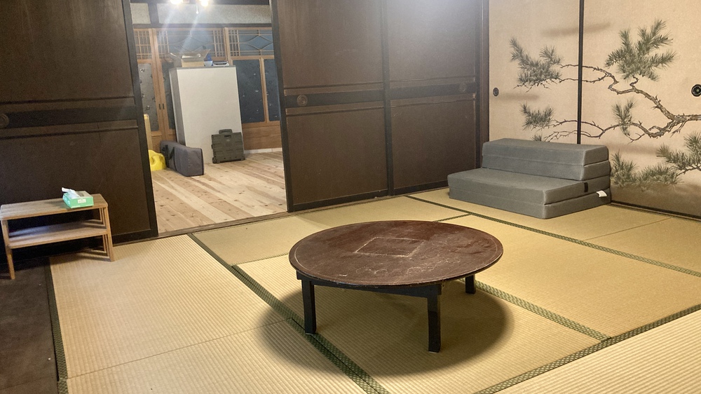 館内