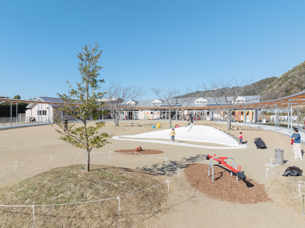 施設