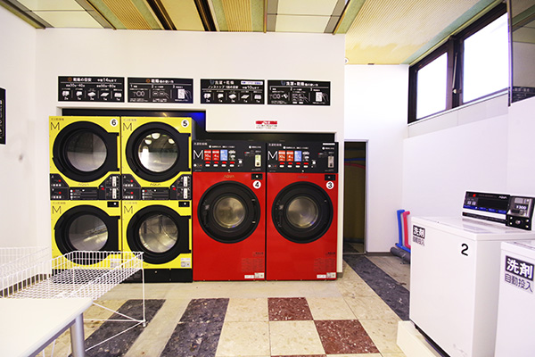 コインランドリー