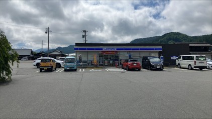 コンビニRVパーク ローソン高山丹生川町（たかやまにゅうかわちょう）店写真