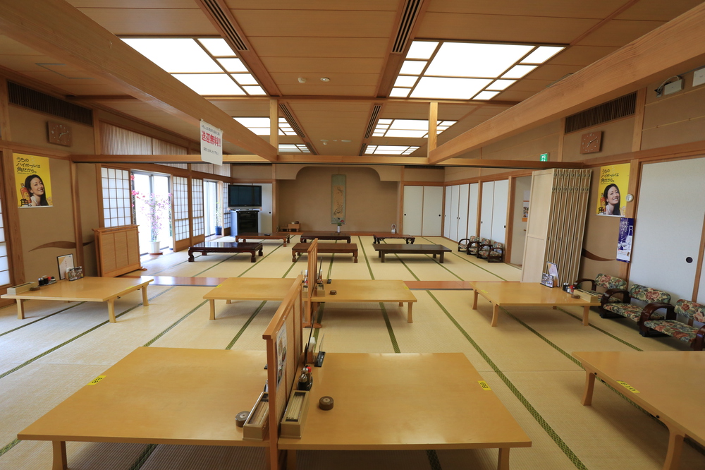 レストラン