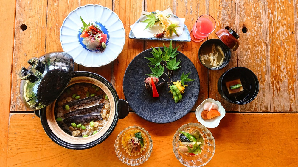 夕食