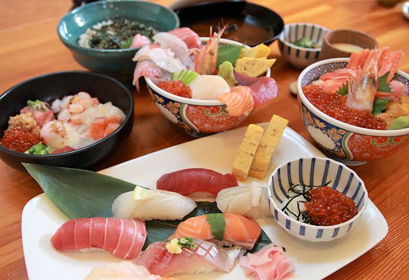 夕食