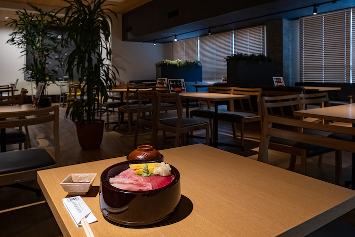 レストラン