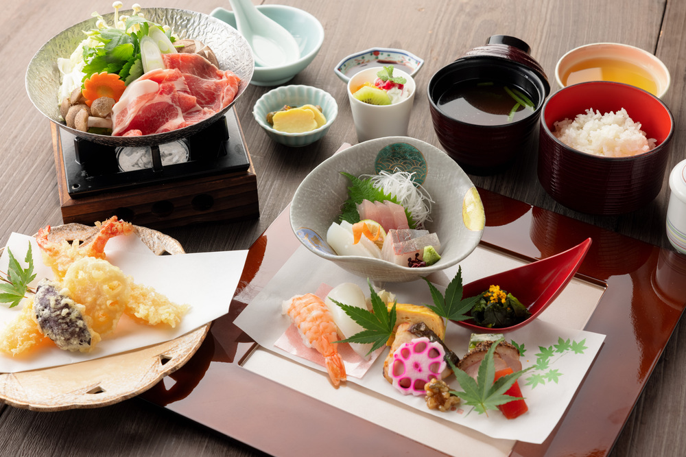 レストラン