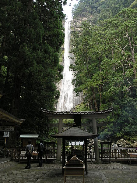 熊野古道（大門坂～熊野那智大社・青岸渡寺・那智の滝）